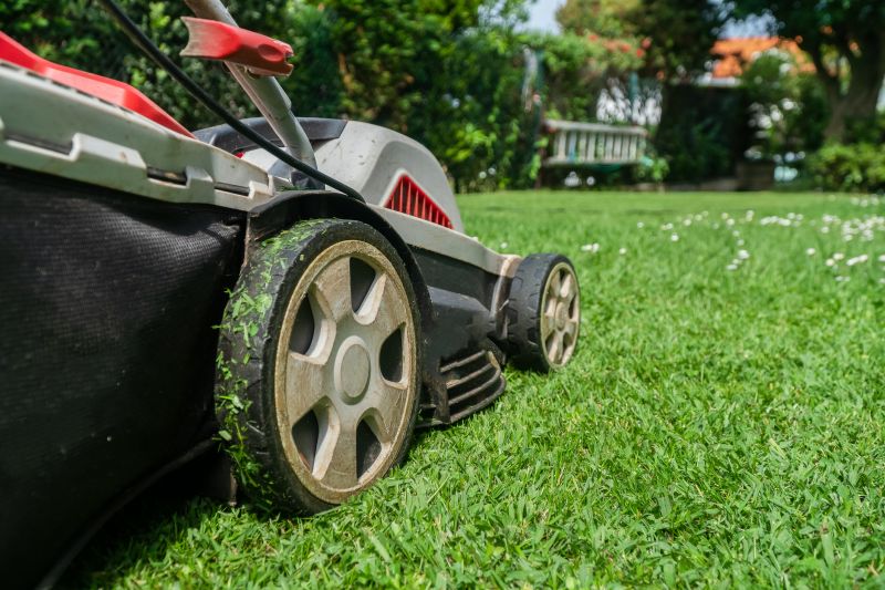 Acreage Mowing Service in Prince Georges County, MD