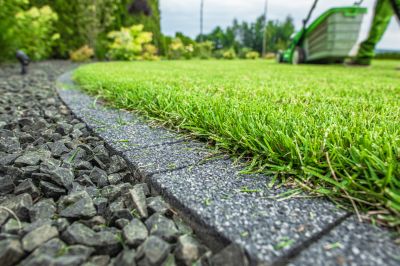 Lawn Edge Trimming